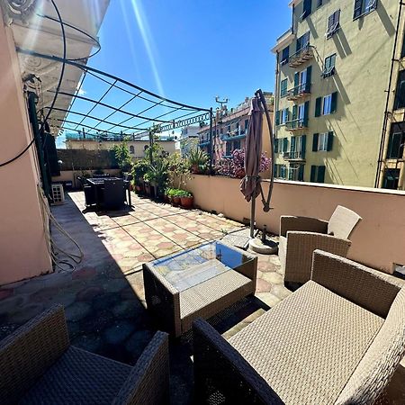 Апартаменти Sole, Terrazza, Centro Citta E Wi-Fi Veloce! Генуя Екстер'єр фото